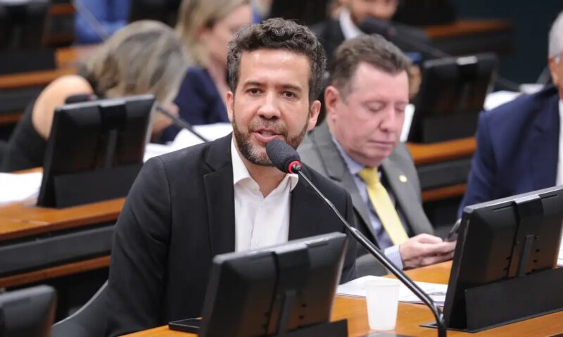 Brasília – Janones é suspenso por três meses em Conselho de Ética da Câmara