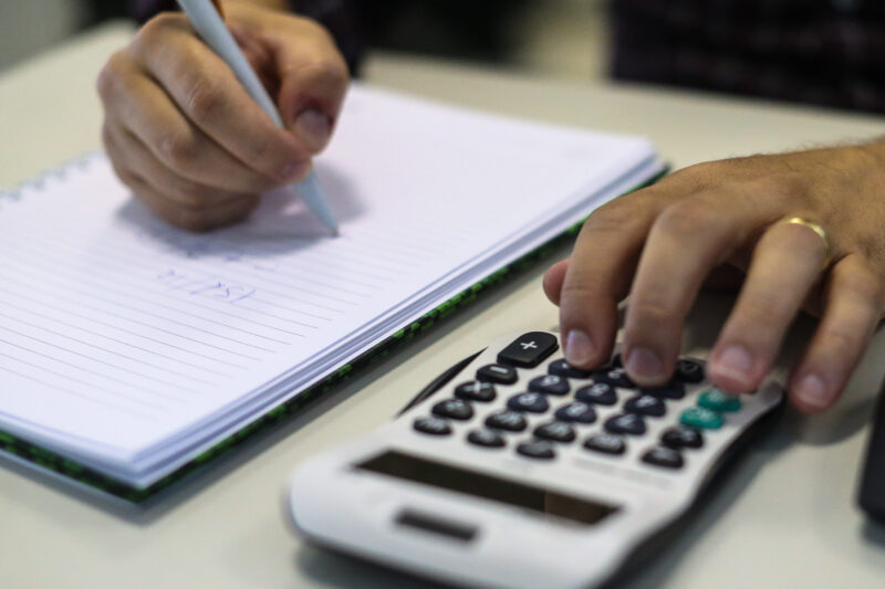 Economia – Fomento Paraná abre nova campanha de renegociação de dívidas do microcrédito