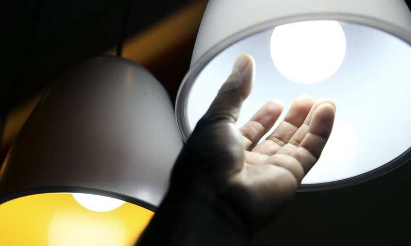 Economia – Conta de luz vai ficar mais cara no Paraná a partir desta terça-feira (24)