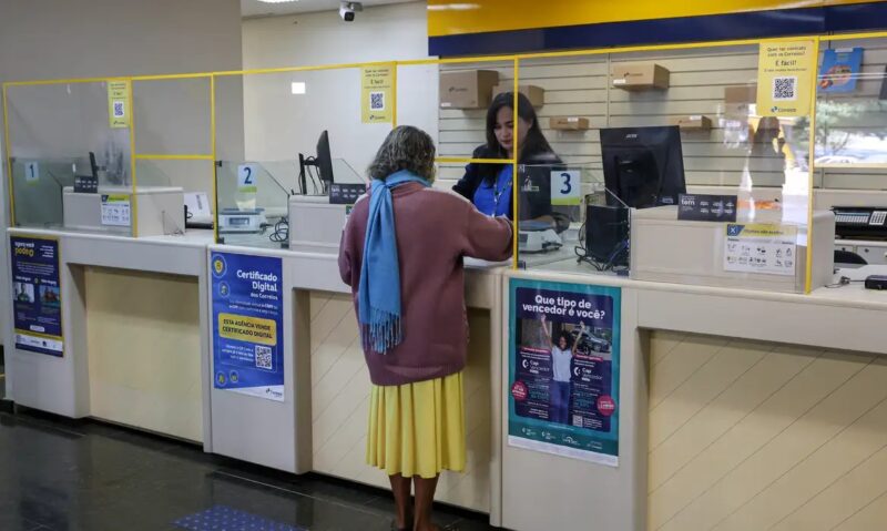 Brasil – Mais de 488 mil aposentados foram aos Correios contestar descontos