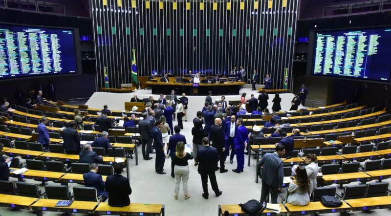 Brasília – Projeto propõe castração e prisão para quem abusar sexualmente de animais