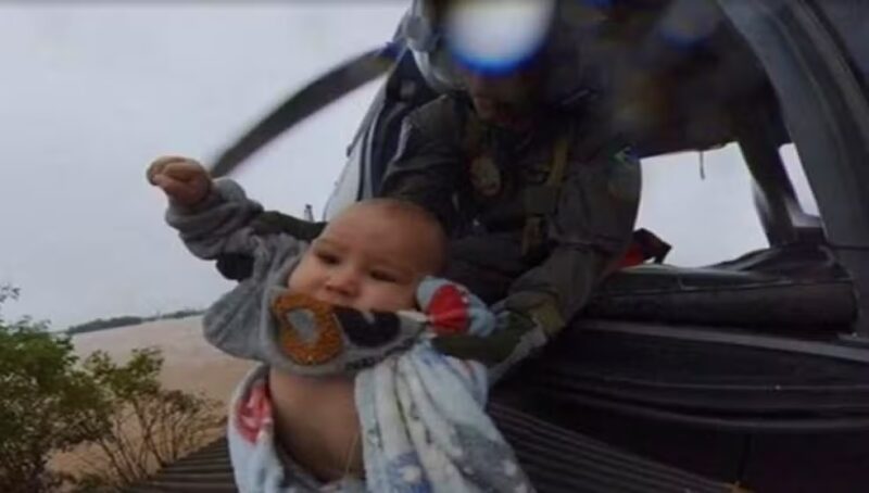 RS – Bebê resgatado de helicóptero no Vale do Taquari morre 1 ano após enchente