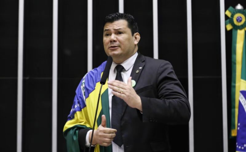 DF – Conselho de Ética afasta Gilvan da Federal da Câmara por três meses