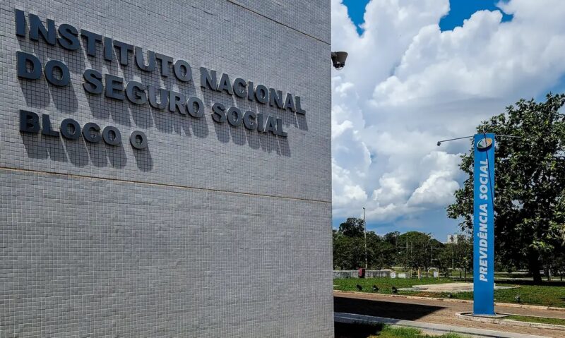 Brasília – Mais de 97% dos aposentados e pensionistas do INSS não autorizaram descontos, diz CGU