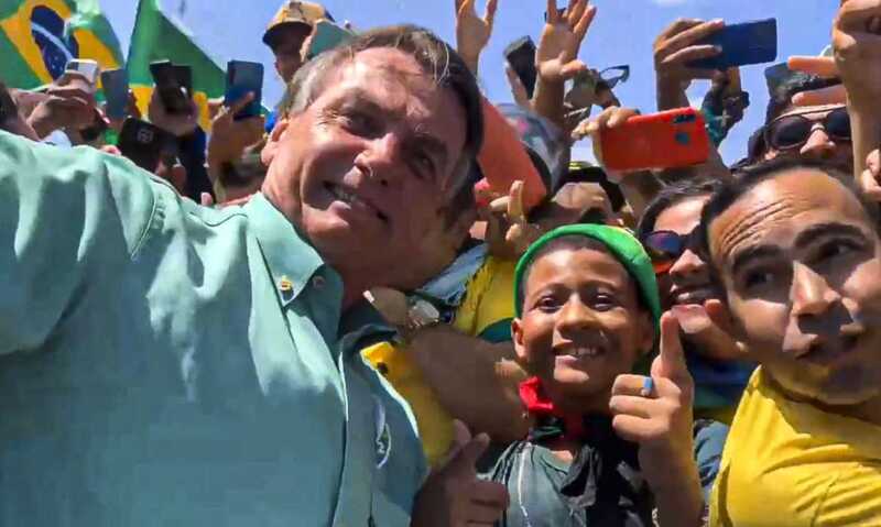 SP – Bolsonaro marca ato pela anistia no dia 6 de abril na Avenida Paulista
