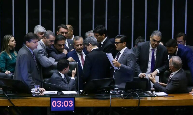 Justiça – Por unanimidade, STF homologa liberação das emendas parlamentares